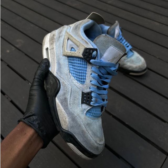 Jordan 4 before colour restoration
